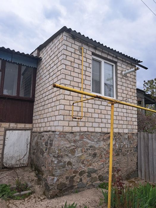 Продам 3 кімнатну квартиру на землі