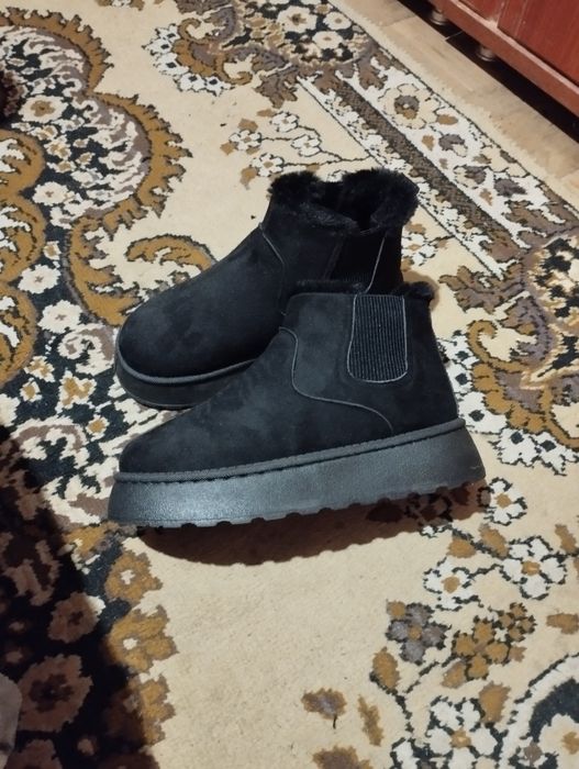 Зимові утеплені уги