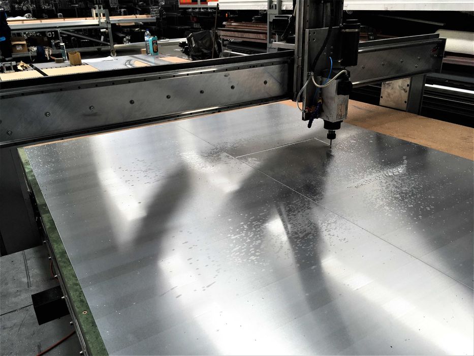 CNC Router\fresa 5500x2200mm para chapas alumínio nova