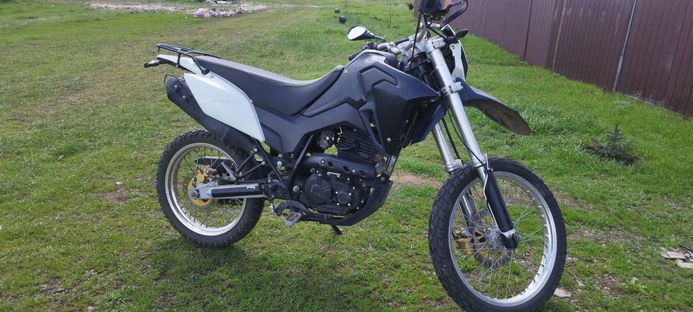Moto Lifan kpx 250