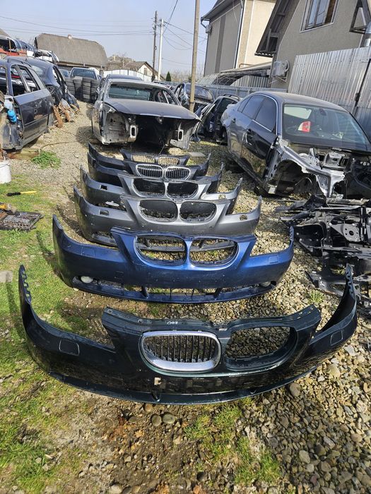 Бампер БМВ Е60 Е61 BMW E60 E61 Розборка Шрот Запчастини Запчасти