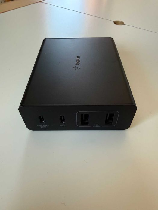 Ładowarka biurkowa Belkin GaN 108W 4 porty (2xUSB-C) BDB