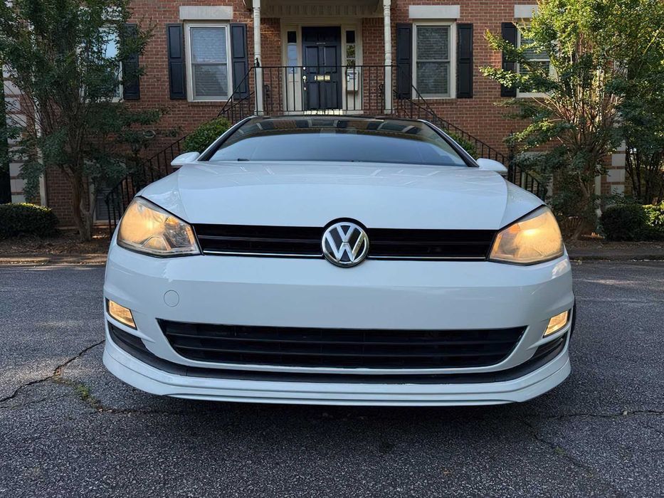 Volkswagen Golf      2015