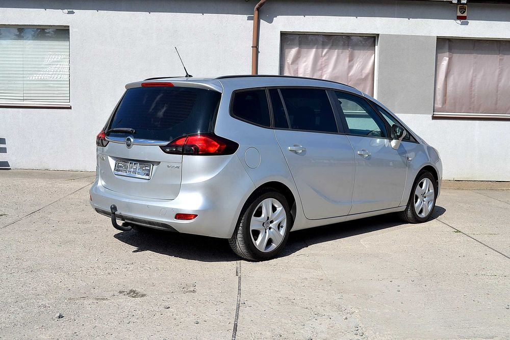 Opel - Zafira 2.0 cm Diesel  2012 , Klima , z Niemiec , super stan , okazja !