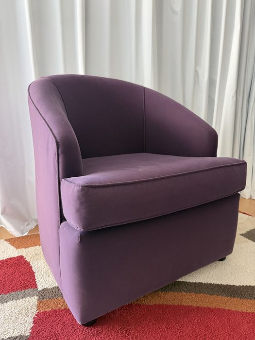 Poltrona/sofá veludo roxo