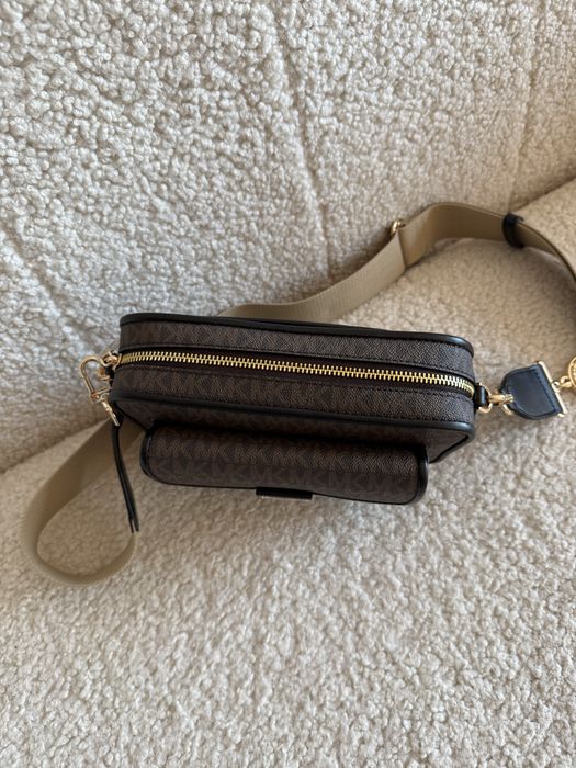 Сумка Michael Kors Bradshaw Camera