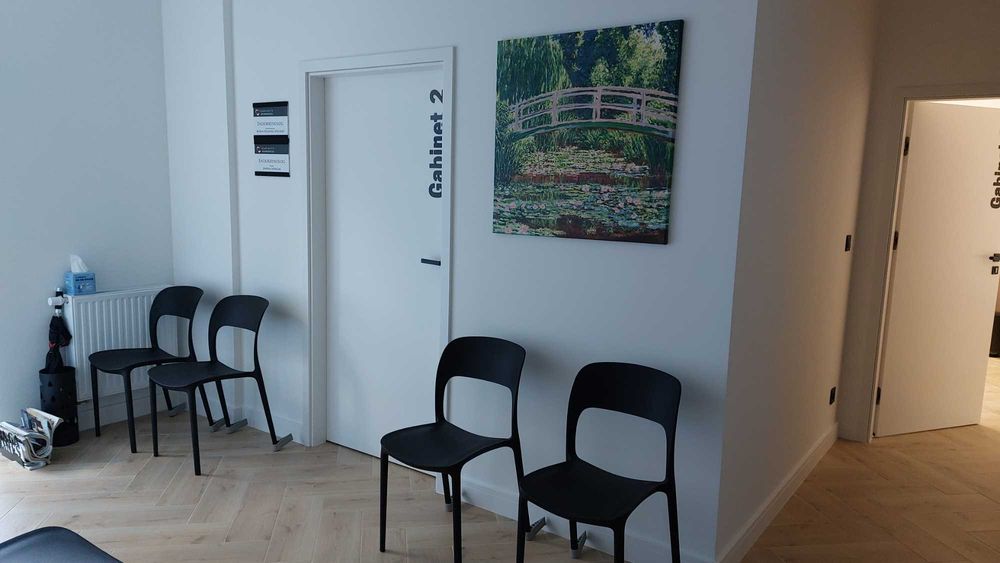 Gabinet lekarski na wynajem - nowy, klimatyzacja, internet