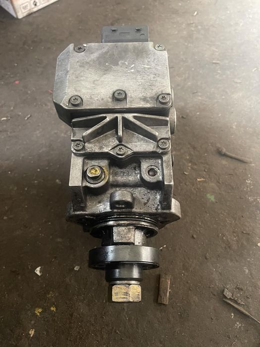 Продам паливний насос