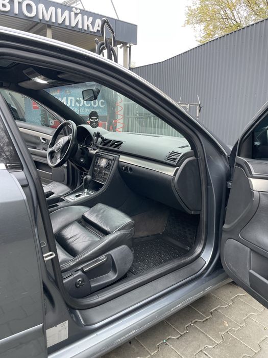 Продам Audi A4 B6 2.5 TDI на автоматі