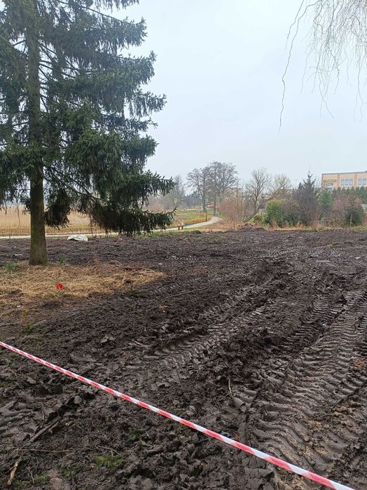 Wykopy ziemne ,pracę budowlane Bejenka