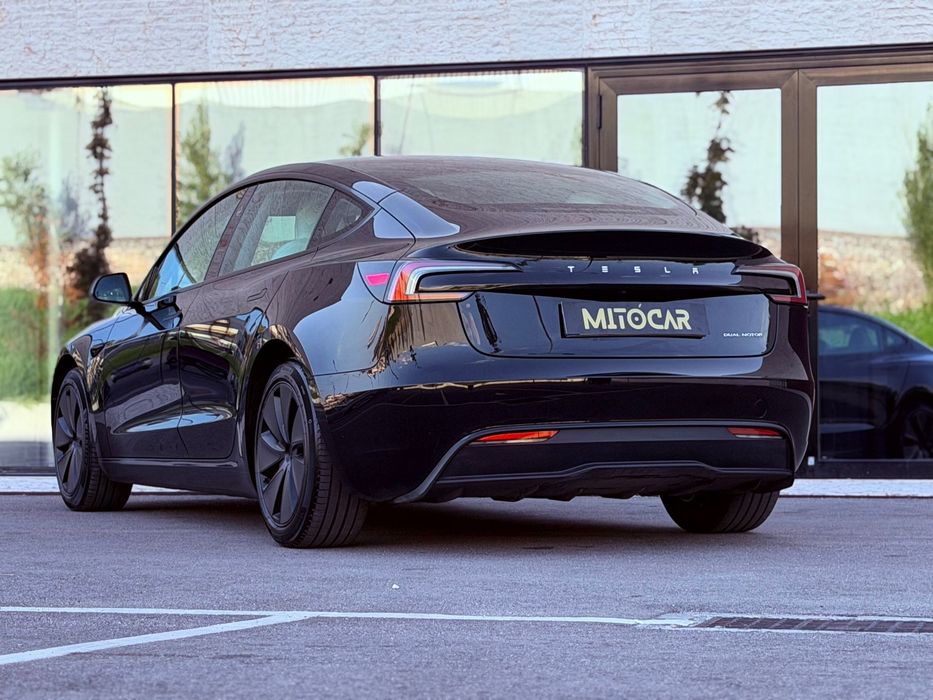 Tesla Model 3 Long Range Tração Integral Premium