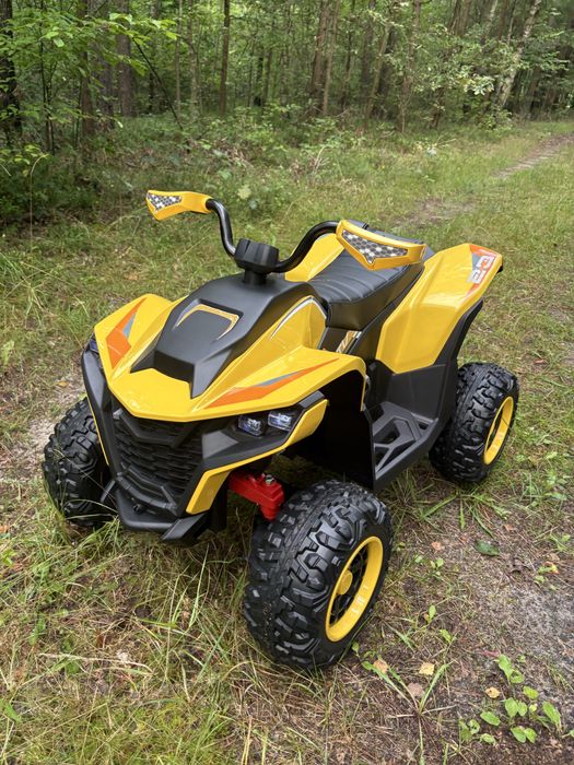 Quad na akumulator elektryczny pojazd