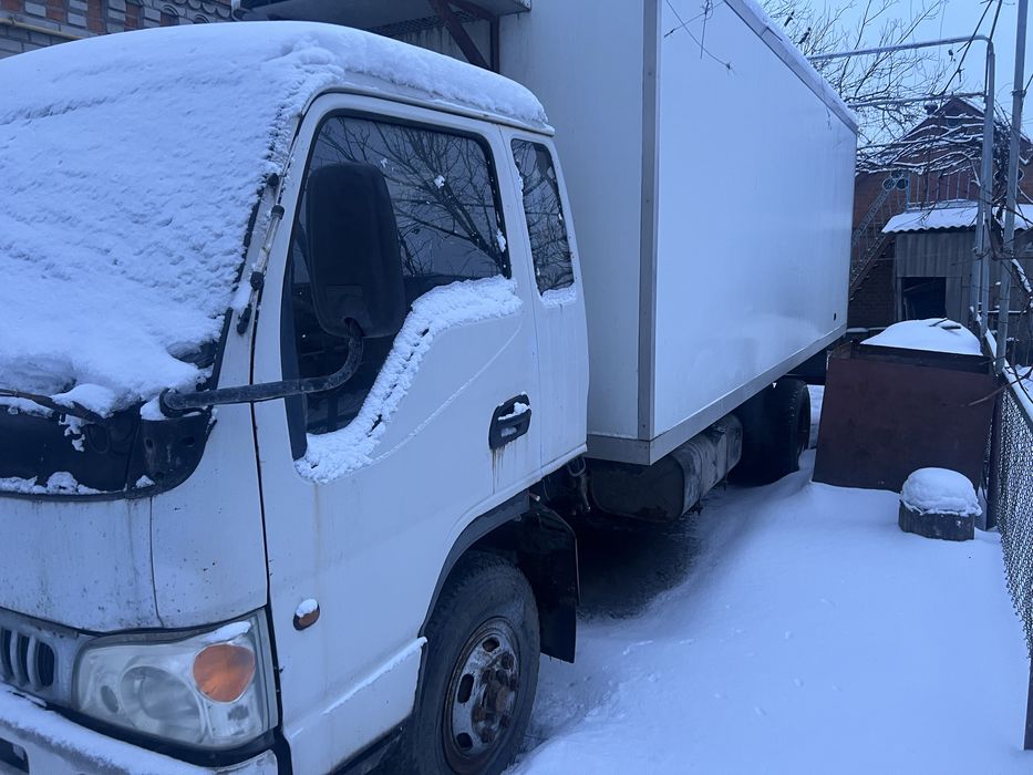 Продам автомобіль JAC 3.8 диезель  все працює сів поїхав, обмін на лег