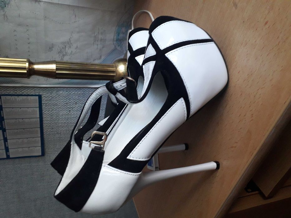 Super eleganckie szpilki