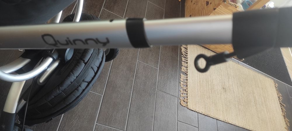 Carrinho de bebé Quinny