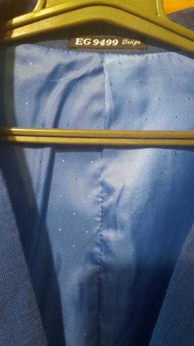 Продам мужской костюм.