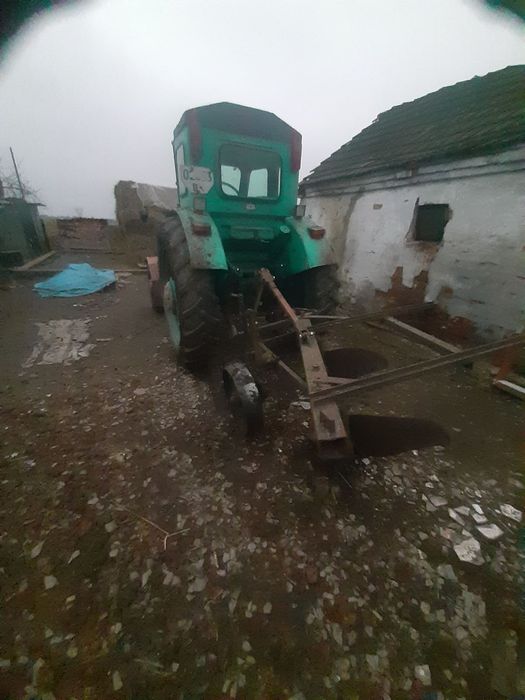 Продам трактор  т 40