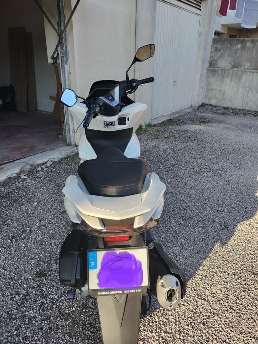 Moto PCX 125 branca único dono