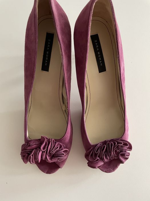 Sapatos lilás salto medio Zara