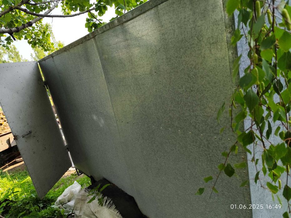 Причіп легковий . Прицеп. Усилений розмір 250см × 150 см.