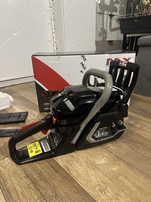 Piła spalinowa do drewna, pilarka łańcuchowa NAX 500c