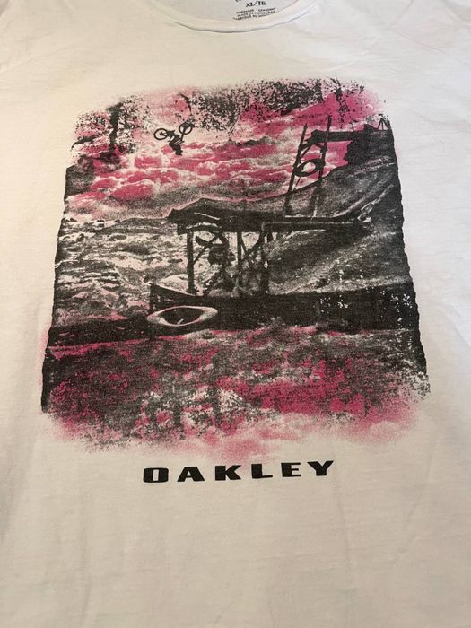 Футболка Oakley