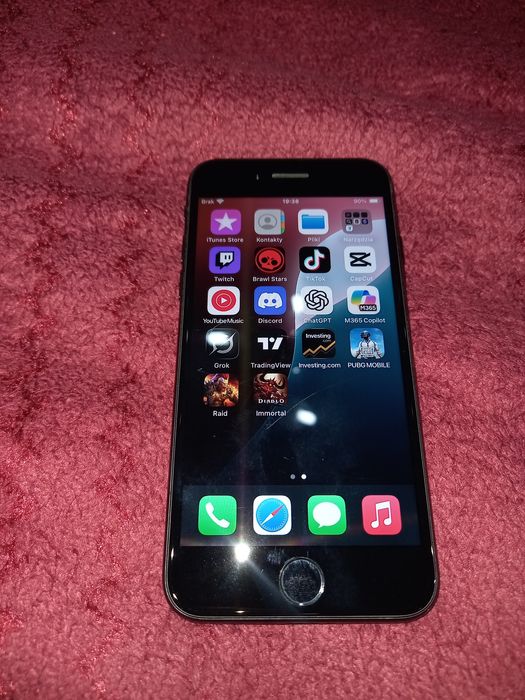 Iphone se 2020 2 gen a2296 sprawny beż ukrytych wad, blokad.