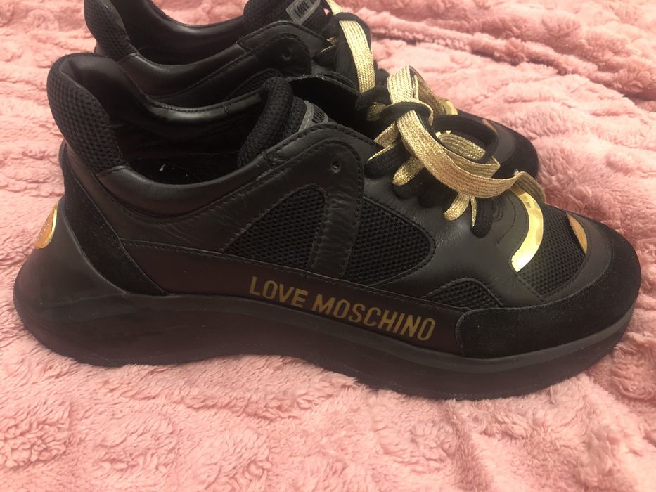 Buty love moschino