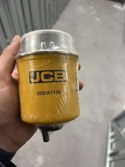 Filtr odstojnika paliwa jcb