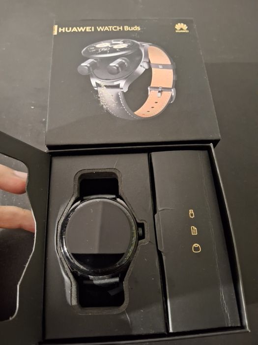Huawei watch buds