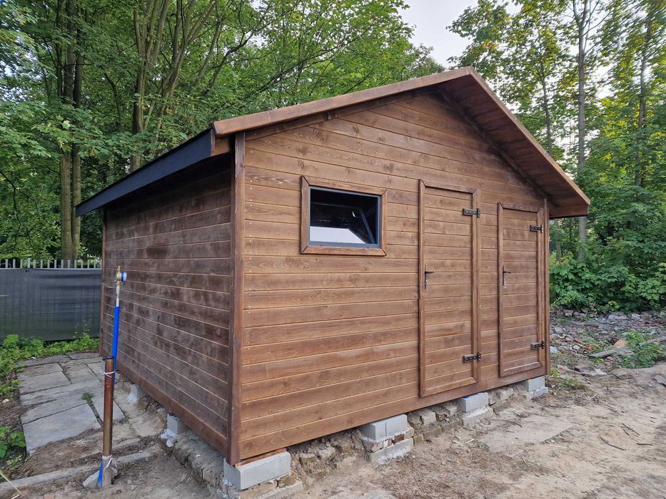 Domek Letniskowy z Pomieszczeniami 4x4m