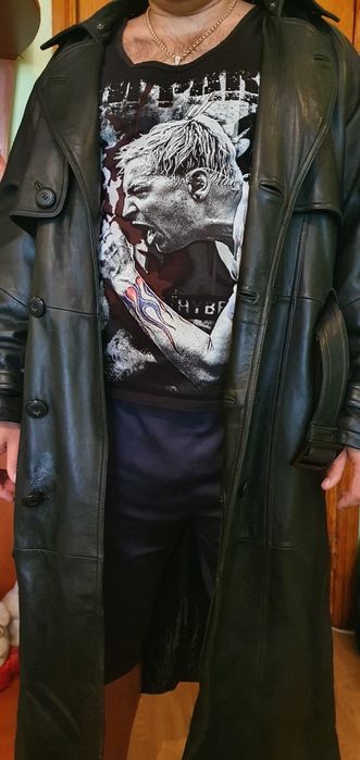 Кожаный зимний плащ р.XL ( ~52-54)