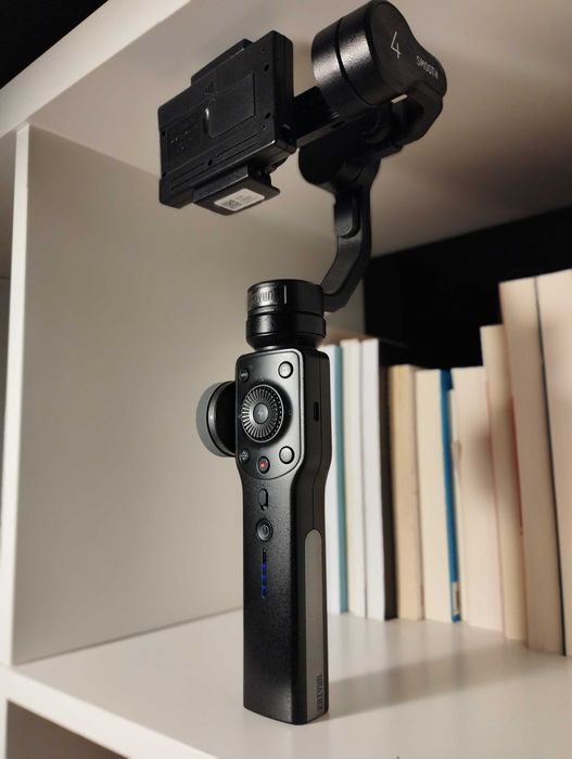 Gimbal Zhiyun Smooth 4
