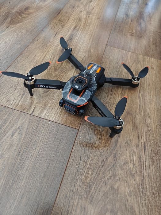 Dron GT5  nowy 8k kamery x 2  led ekran sterowania