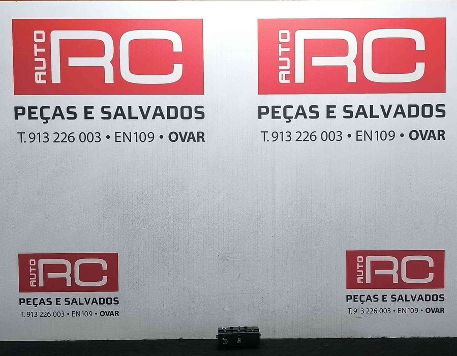 Conjunto de Botões 96750115ZD - PEUGEOT 208 I