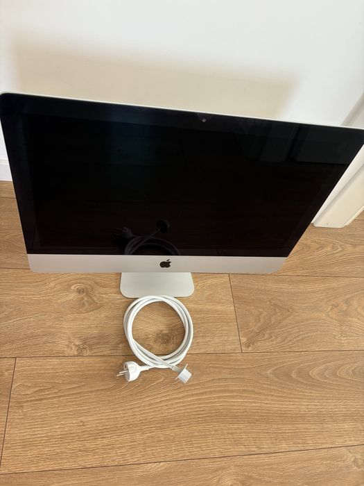 Komputer Apple iMac 13.1 21,5-inch, late 2012 uszkodzony ekran
