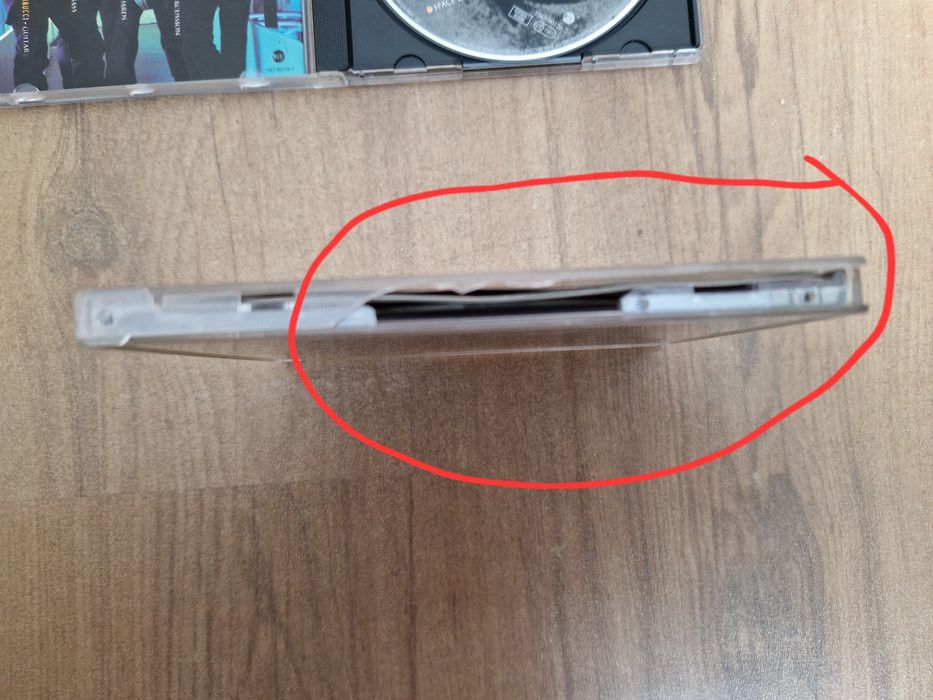 2 płyty zespołu Dream Theater.