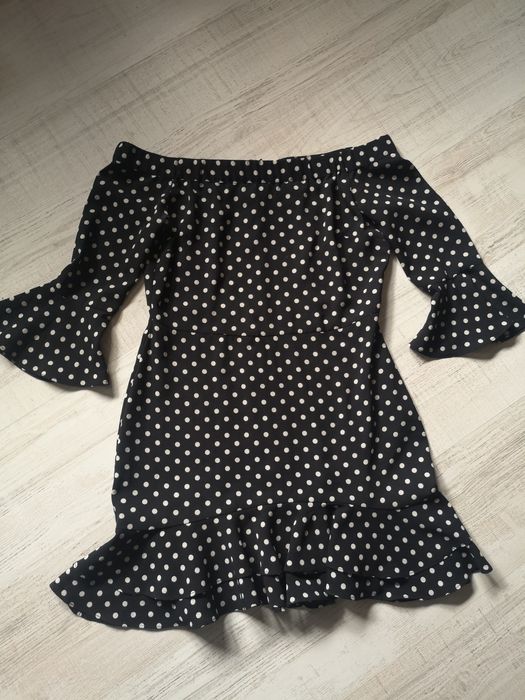 Sukienka w groszki rozmiar 38