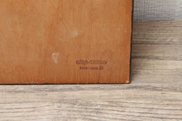 Calendário Vintage em Madeira – Armand Marseille (Alemanha)