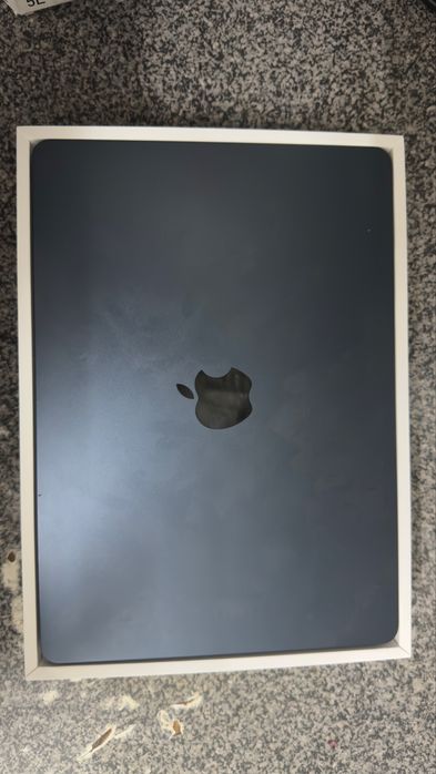 Macbook air 13 (m3 2024)