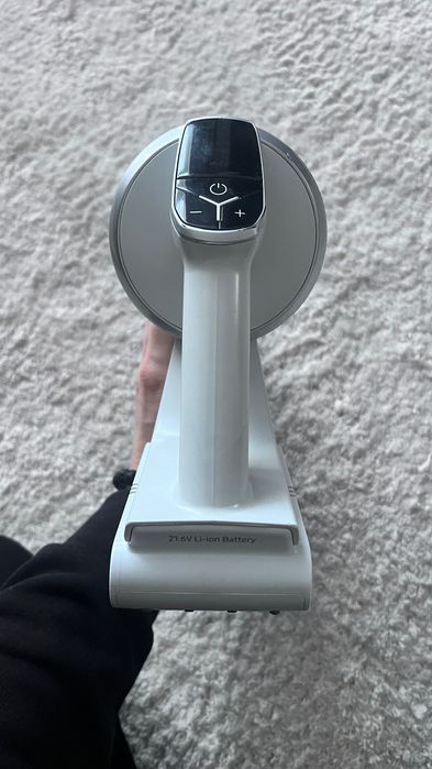 Акумуляторний пилосос SAMSUNG