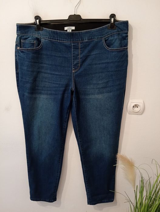 Amerykańskie jeansy z wysokim stanem z gumką roz 52 Croft Barrow