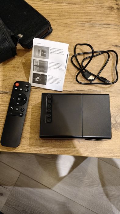 Mini rzutnik bluetooth