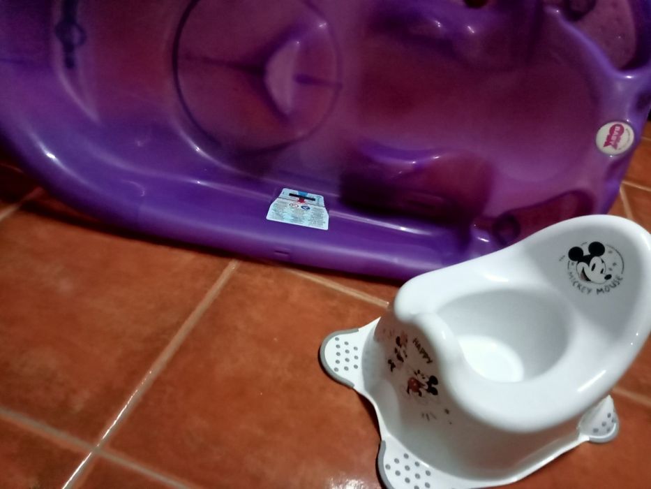 Banheira para bebê..