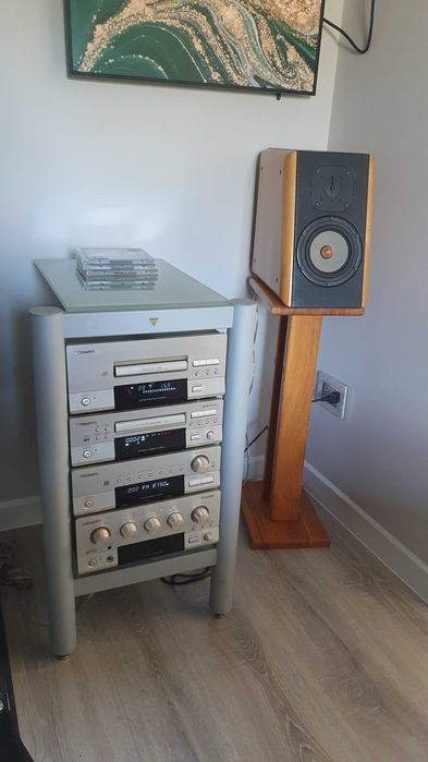 WIEŻA UNIVERSUM 4096 wzmacniacz V4097