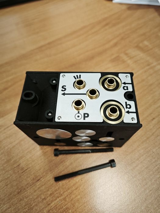 Zawór pneumatyczny Parker PXP-A11