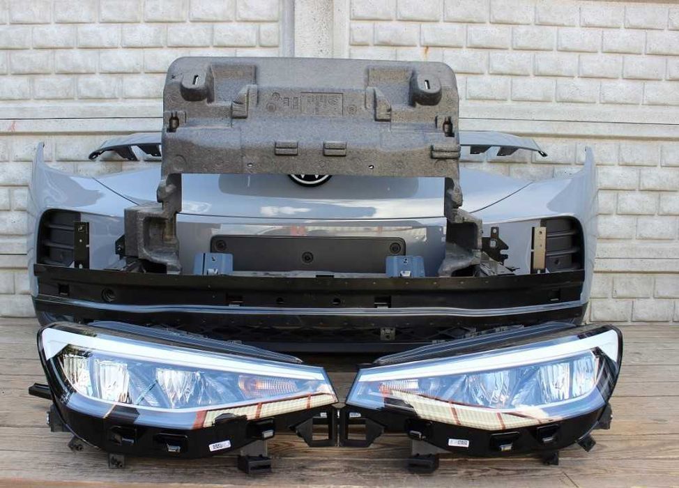 VOLKSWAGEN  ID.4 ID4 бампер передній задній, б/у запчастини розборка