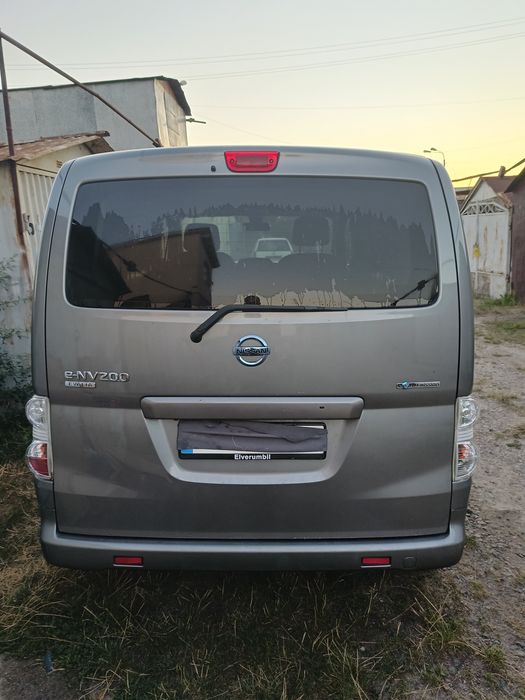Продам нісан e-nv200 2015р.а