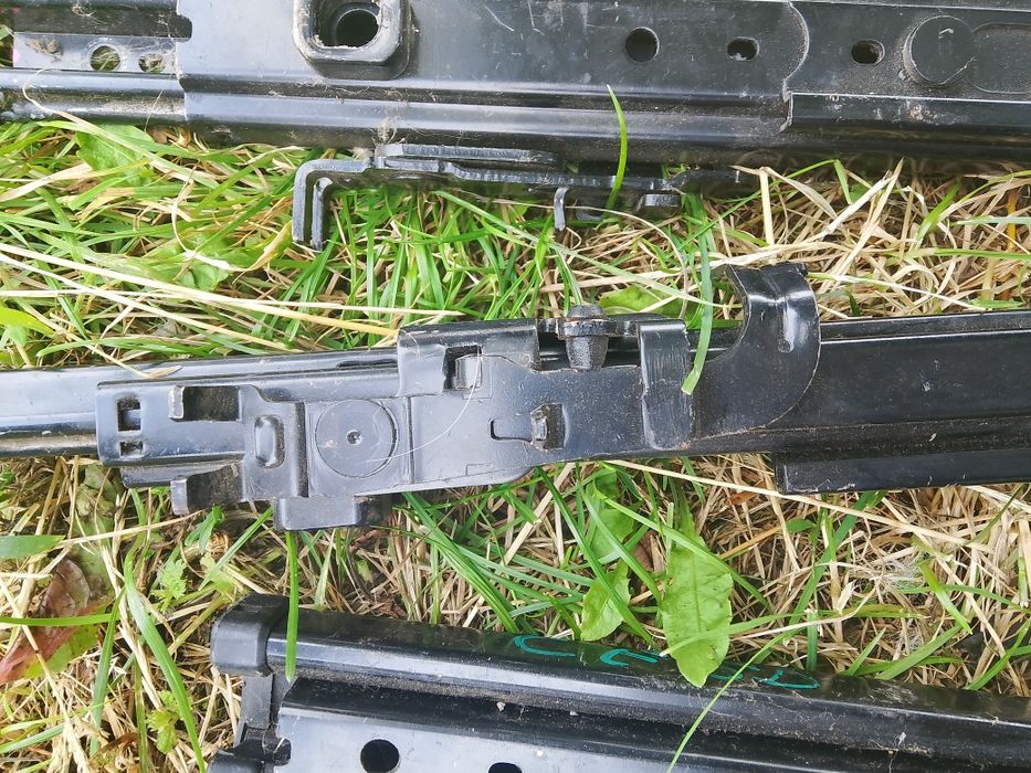 Кріплення для сидіння, слазки