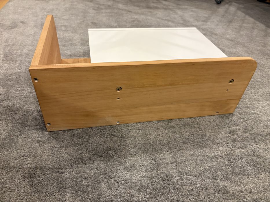 Mesa de Cabeceira